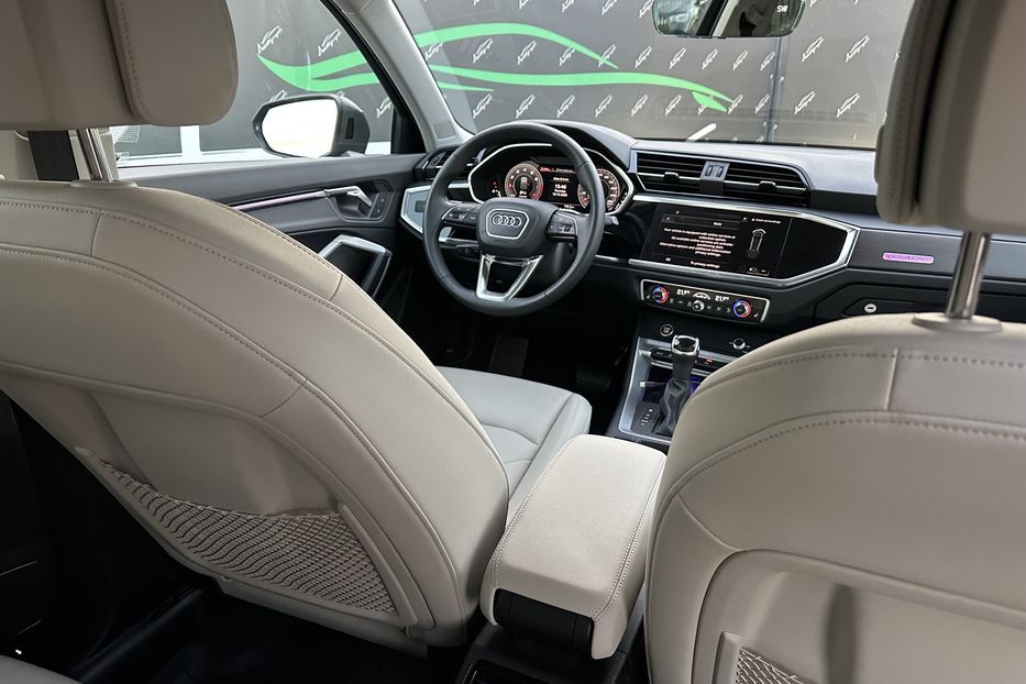 Продам Audi Q3 S-line Quattro 45TFSI 2024 года в Киеве