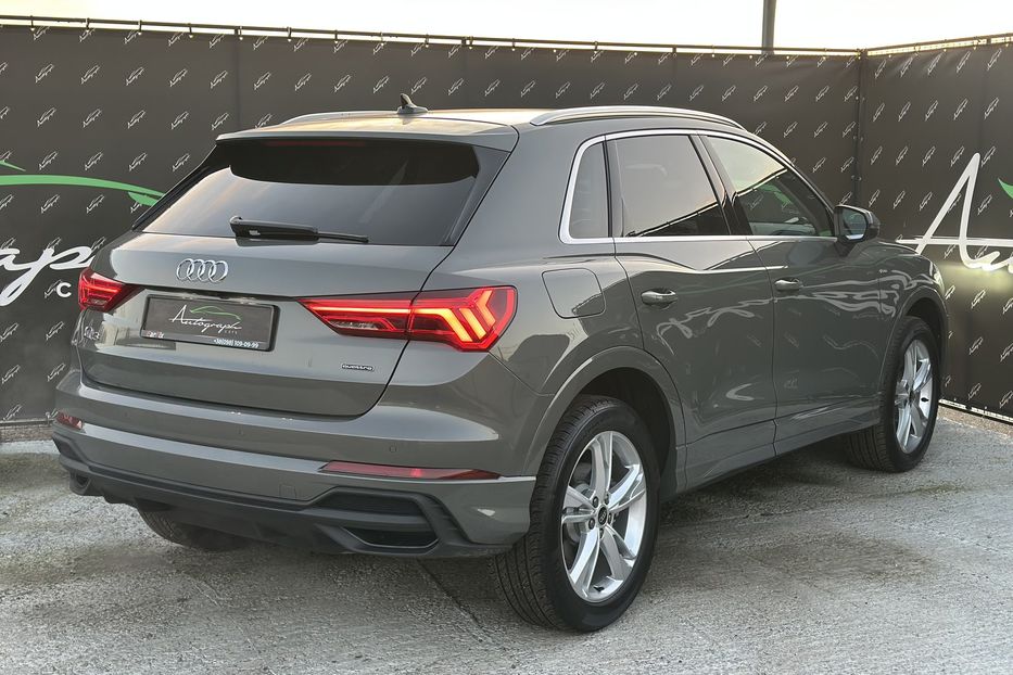 Продам Audi Q3 S-line Quattro 45TFSI 2024 года в Киеве