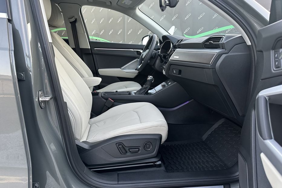 Продам Audi Q3 S-line Quattro 45TFSI 2024 года в Киеве