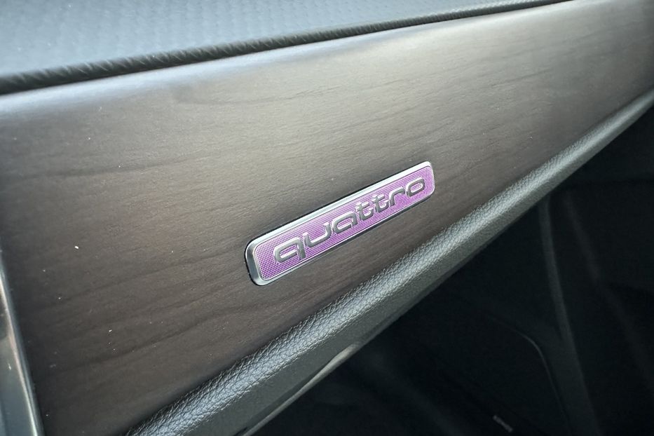 Продам Audi Q3 S-line Quattro 45TFSI 2024 года в Киеве