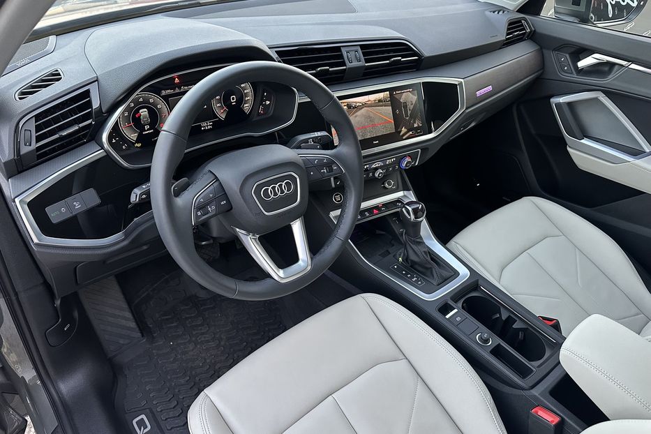 Продам Audi Q3 S-line Quattro 45TFSI 2024 года в Киеве