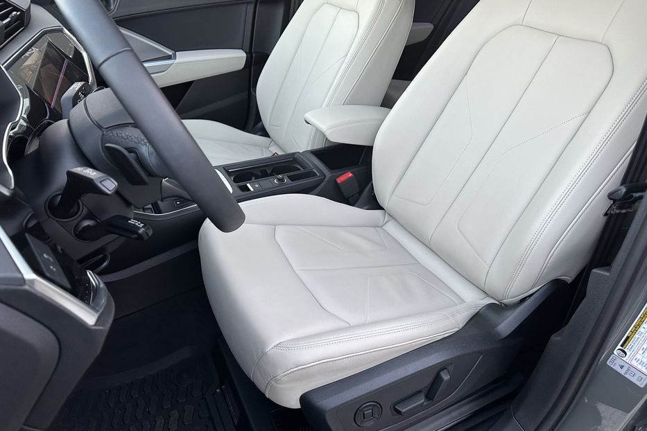 Продам Audi Q3 S-line Quattro 45TFSI 2024 года в Киеве