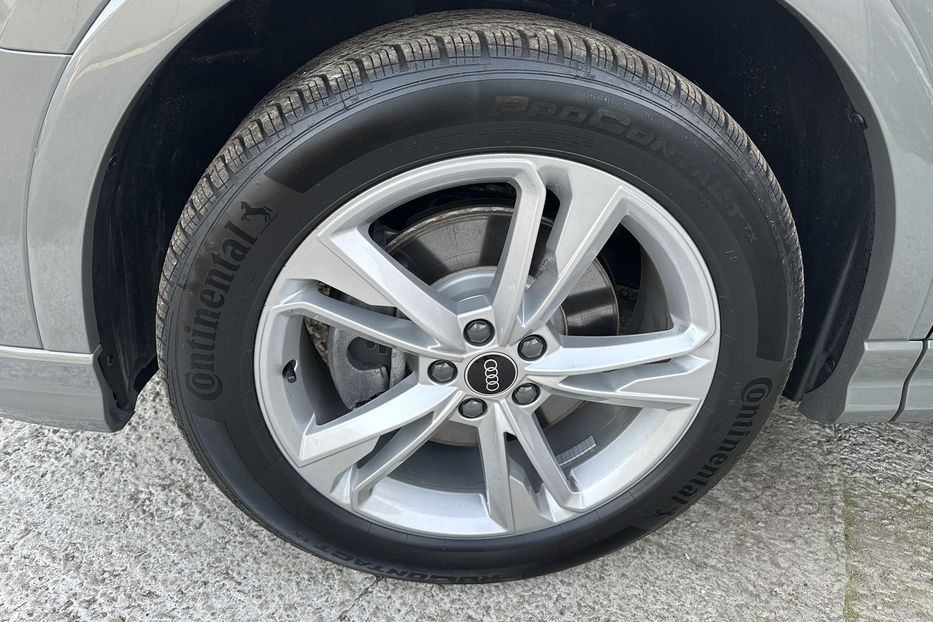 Продам Audi Q3 S-line Quattro 45TFSI 2024 года в Киеве