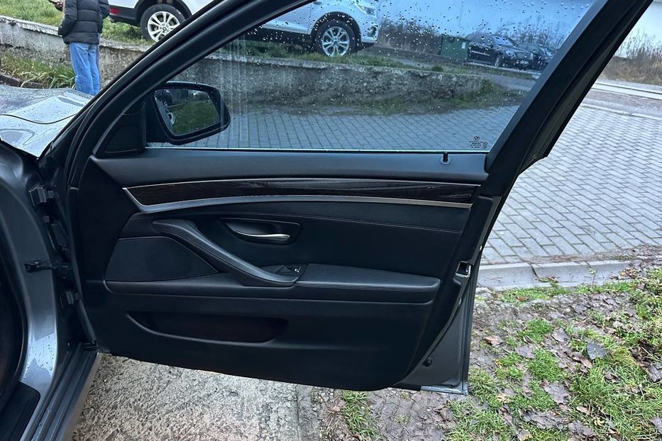 Продам BMW 528 2012 года в Черновцах