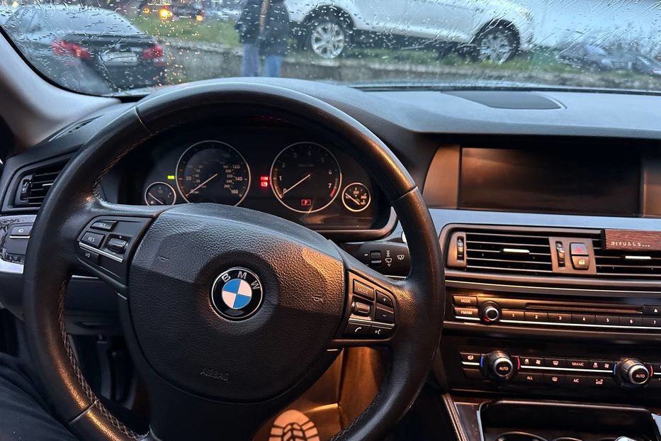 Продам BMW 528 2012 года в Черновцах