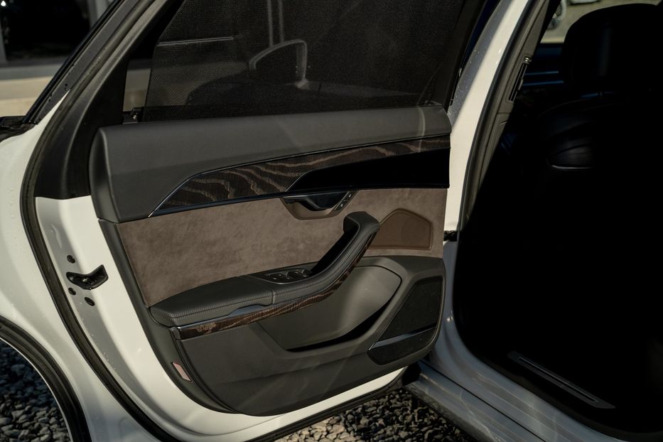 Продам Audi A8 Long Prestige S-Line 2021 года в Черновцах