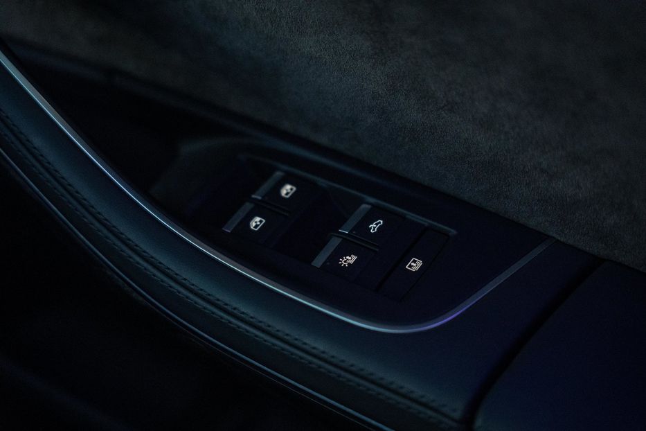 Продам Audi A8 Long Prestige S-Line 2021 года в Черновцах