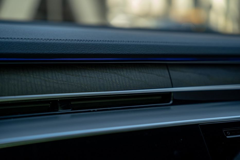 Продам Audi A8 Long Prestige S-Line 2021 года в Черновцах