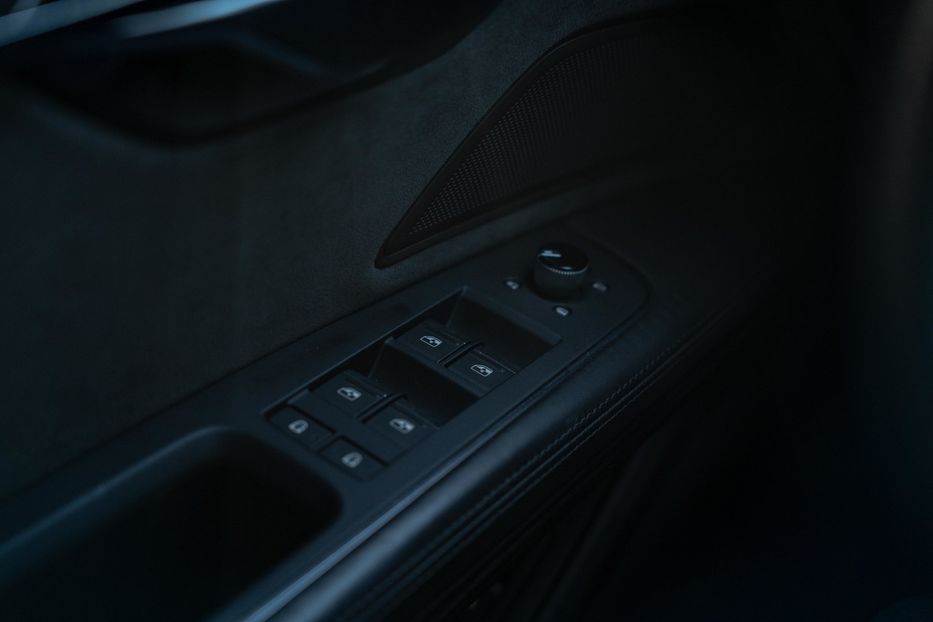 Продам Audi A8 Long Prestige S-Line 2021 года в Черновцах