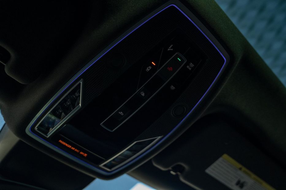 Продам Audi A8 Long Prestige S-Line 2021 года в Черновцах