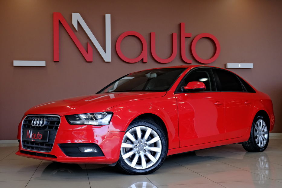 Продам Audi A4 2014 года в Одессе