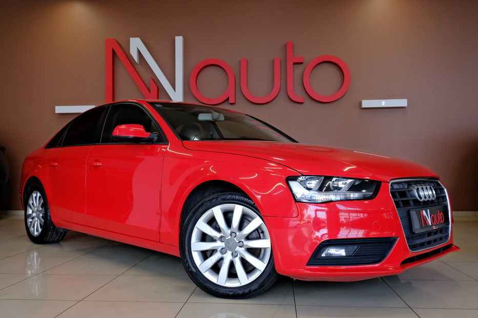 Продам Audi A4 2014 года в Одессе