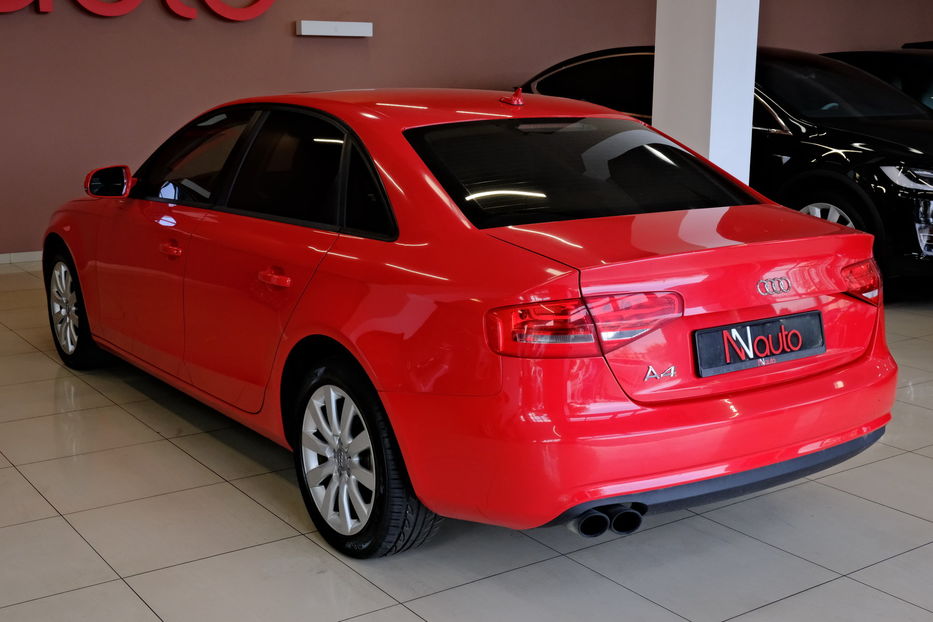 Продам Audi A4 2014 года в Одессе