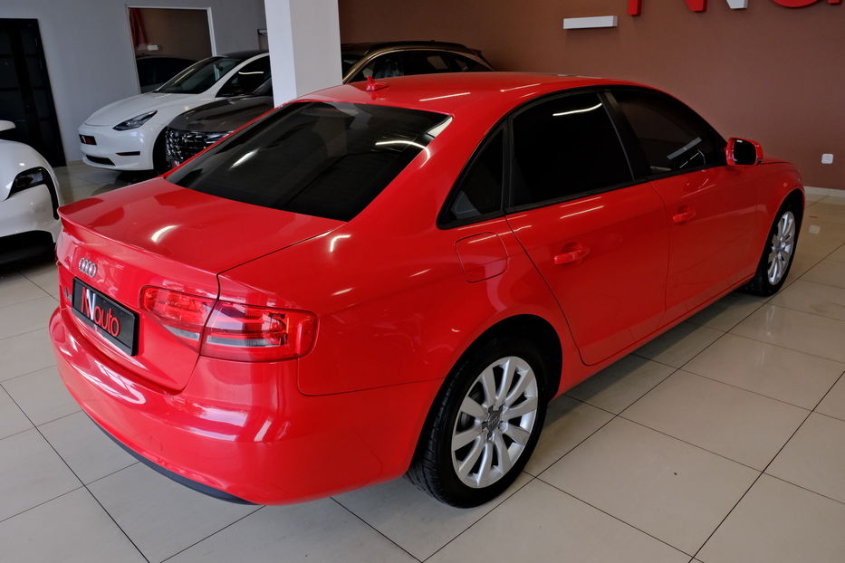 Продам Audi A4 2014 года в Одессе