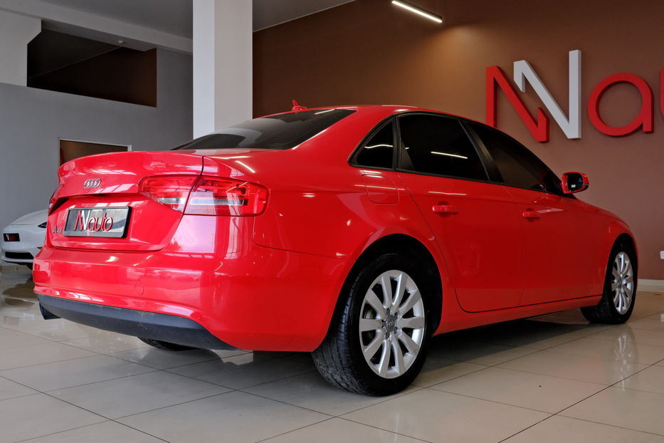 Продам Audi A4 2014 года в Одессе