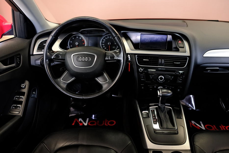 Продам Audi A4 2014 года в Одессе