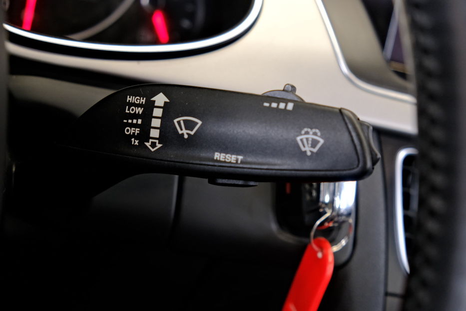 Продам Audi A4 2014 года в Одессе