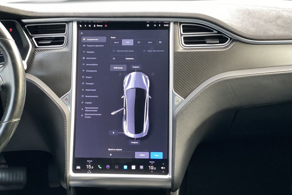 Продам Tesla Model S 4x4 2017 года в Луцке