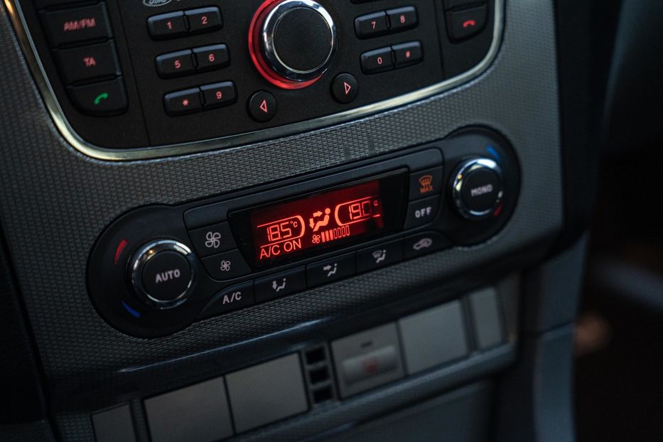 Продам Ford Focus 2010 года в Черновцах