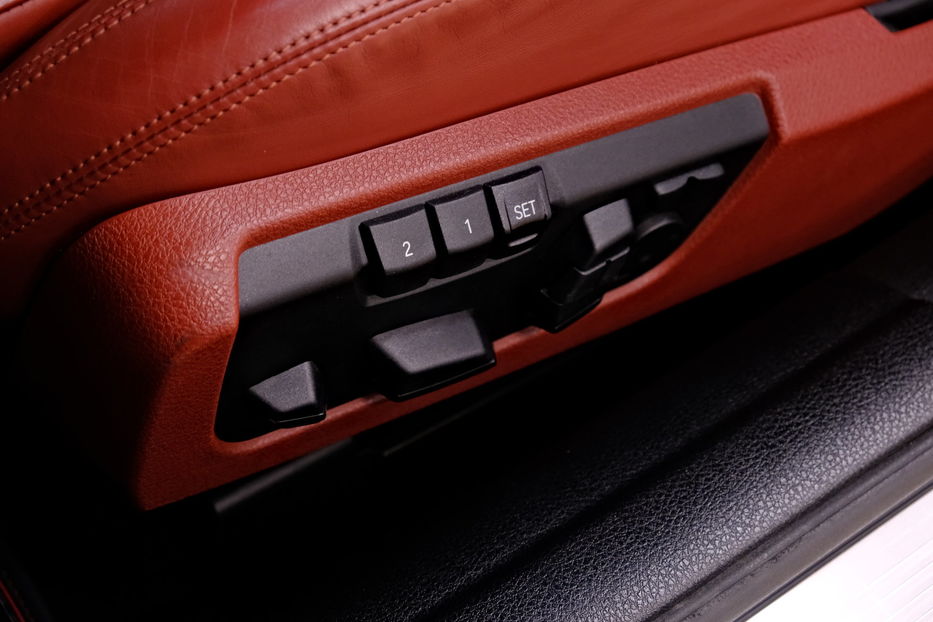 Продам BMW 6 Series Gran Coupe 650i 2015 года в Одессе