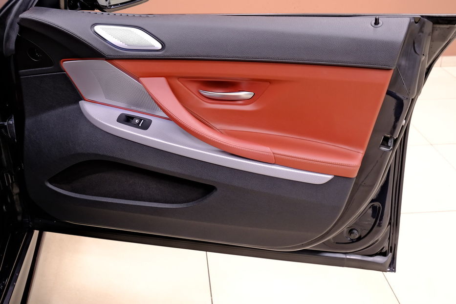 Продам BMW 6 Series Gran Coupe 650i 2015 года в Одессе