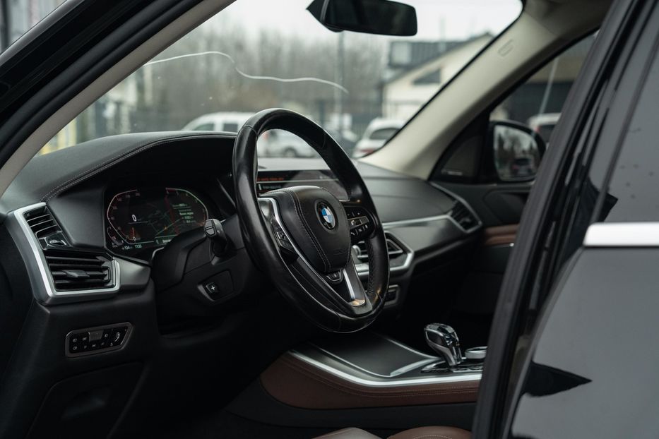 Продам BMW X5 xDrive 30d 2020 года в Черновцах