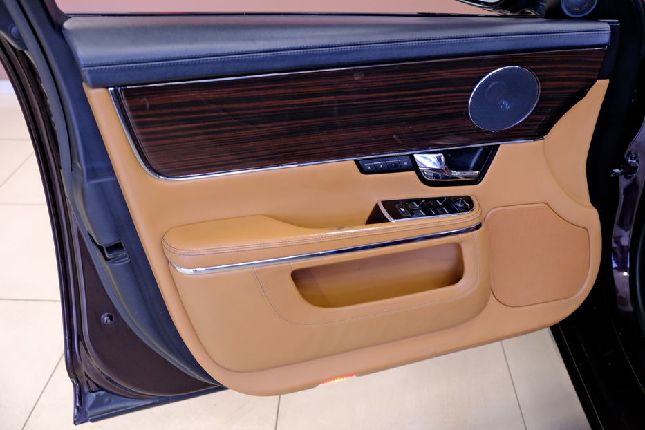 Продам Jaguar XJ 2010 года в Одессе