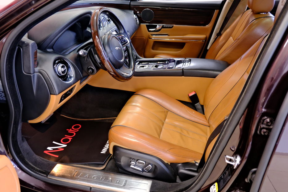 Продам Jaguar XJ 2010 года в Одессе
