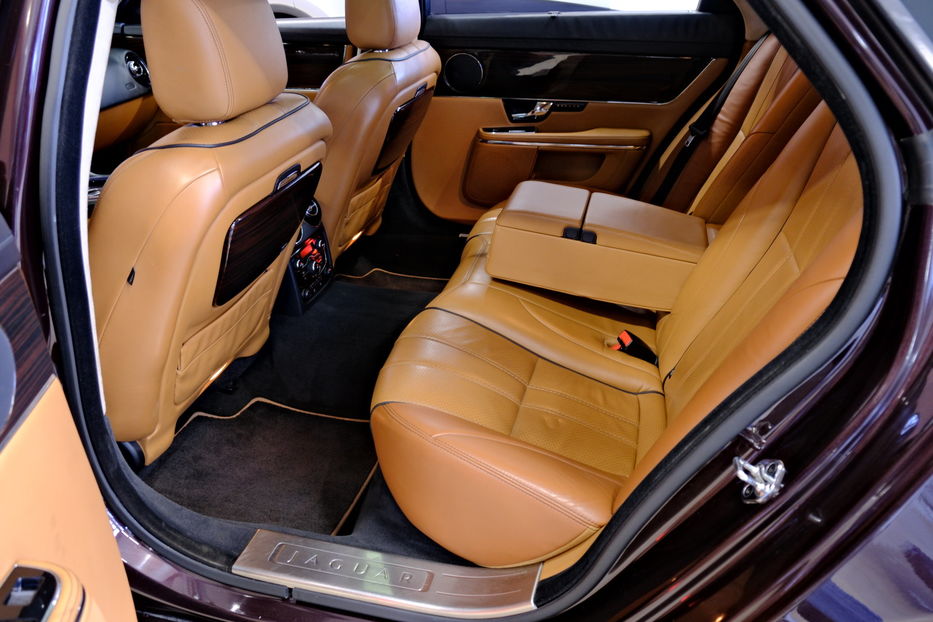 Продам Jaguar XJ 2010 года в Одессе