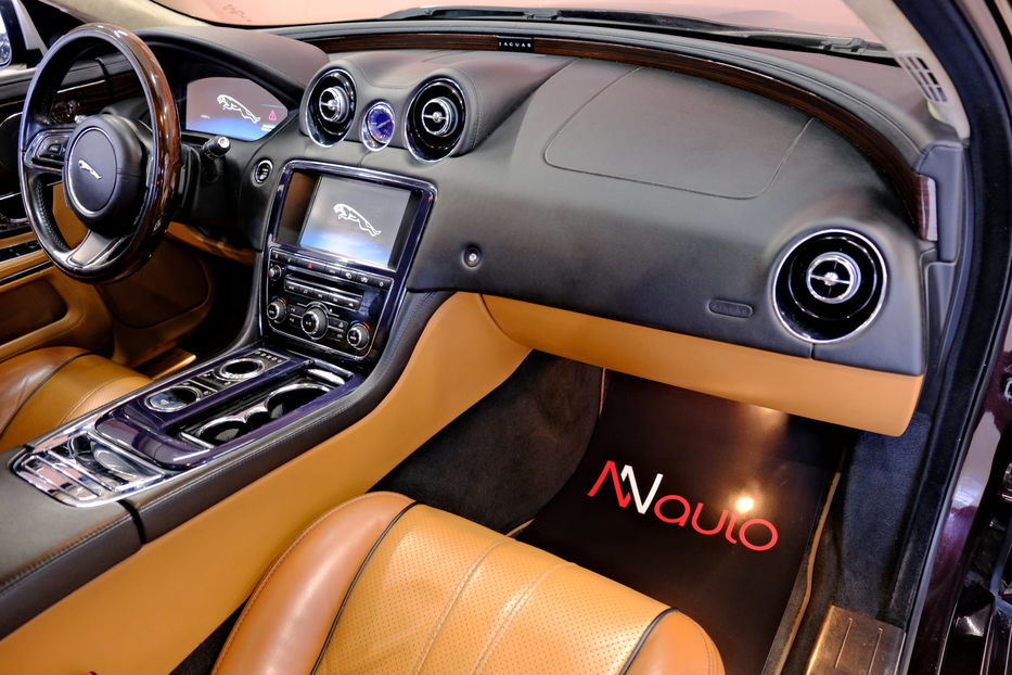 Продам Jaguar XJ 2010 года в Одессе