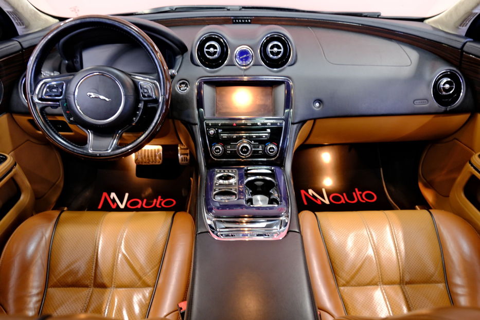 Продам Jaguar XJ 2010 года в Одессе