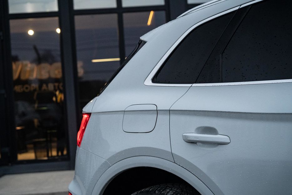 Продам Audi Q5 Prestige PHEV 2020 года в Черновцах