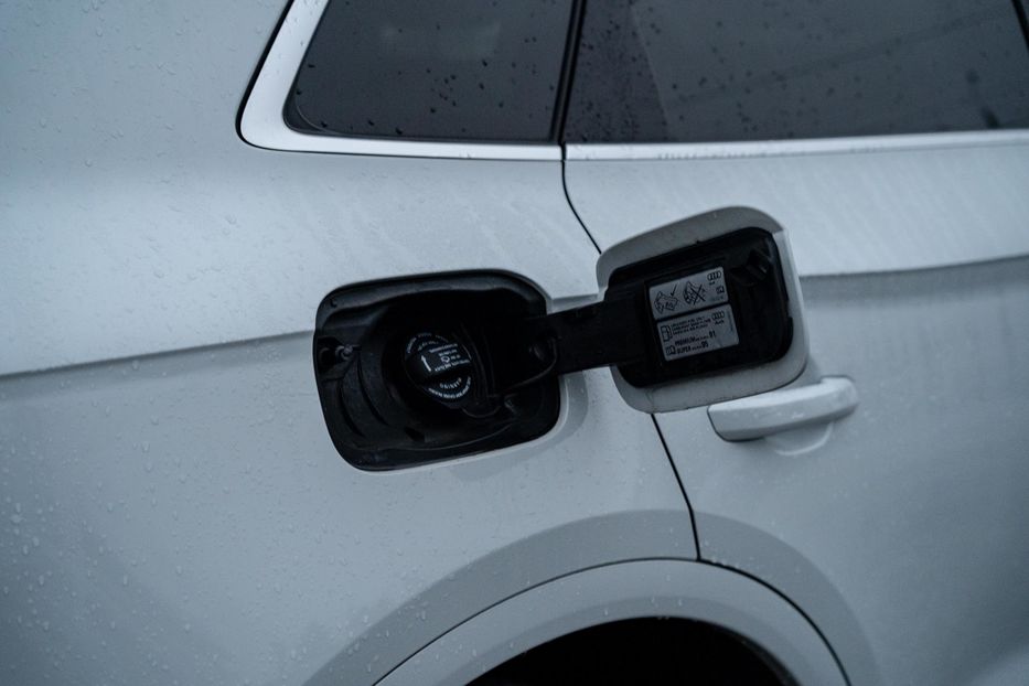 Продам Audi Q5 Prestige PHEV 2020 года в Черновцах