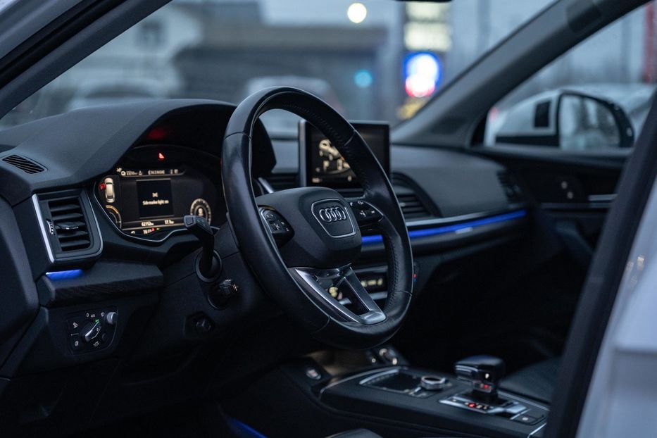 Продам Audi Q5 Prestige PHEV 2020 года в Черновцах