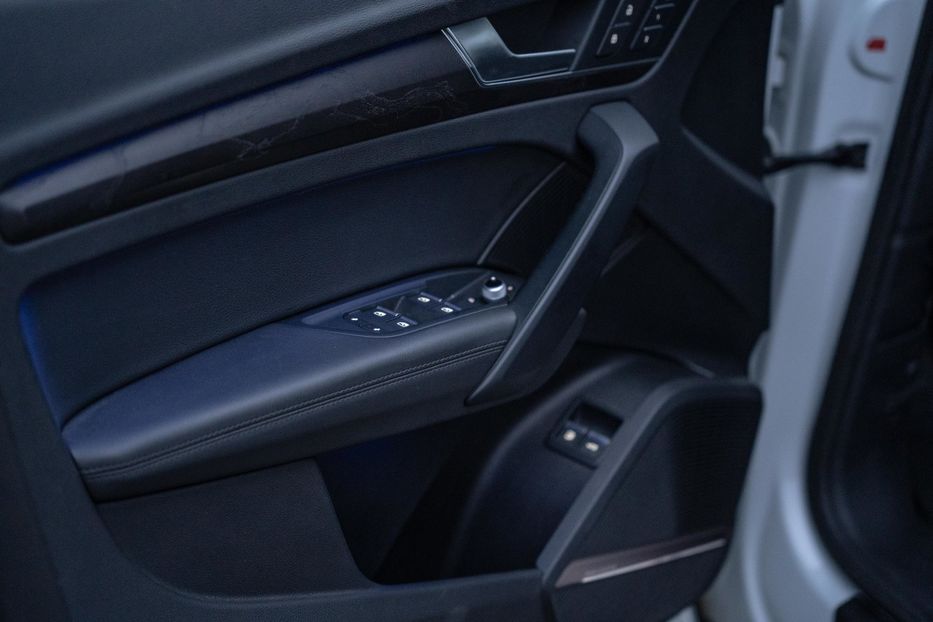 Продам Audi Q5 Prestige PHEV 2020 года в Черновцах