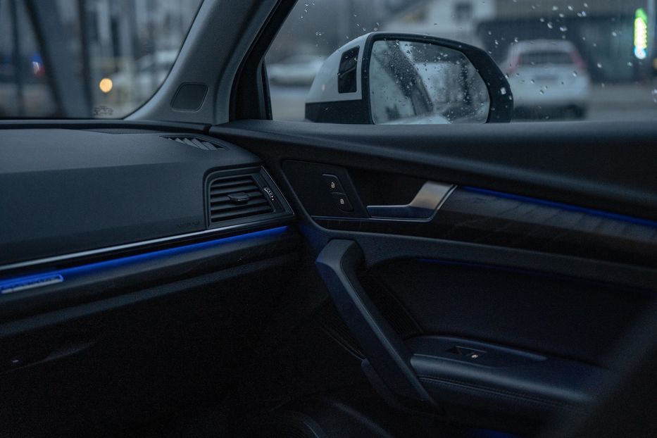 Продам Audi Q5 Prestige PHEV 2020 года в Черновцах