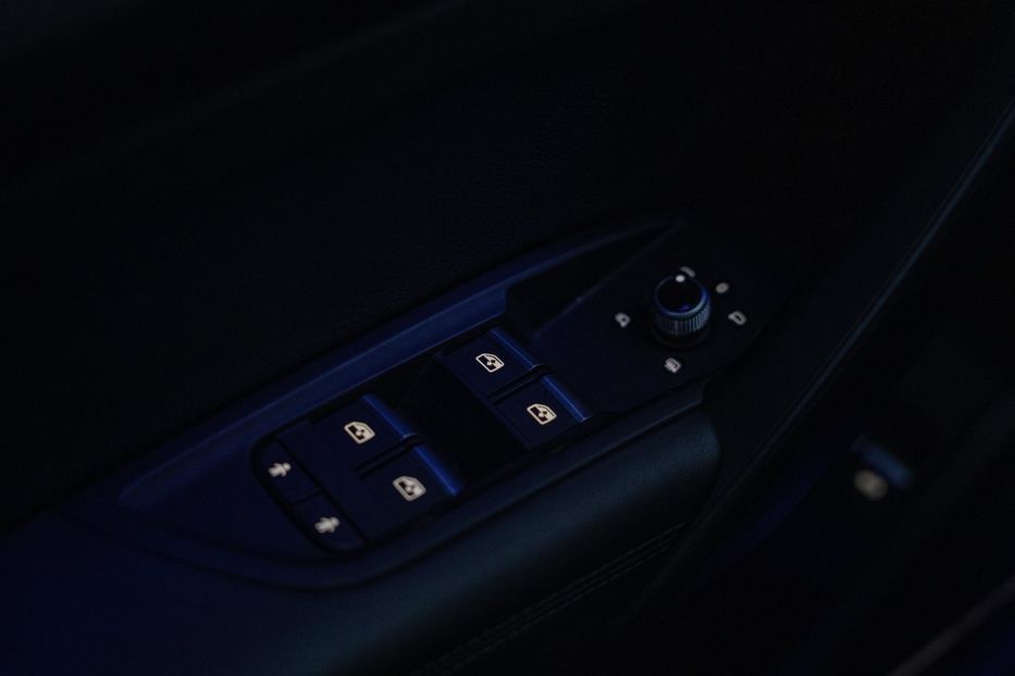 Продам Audi Q5 Prestige PHEV 2020 года в Черновцах