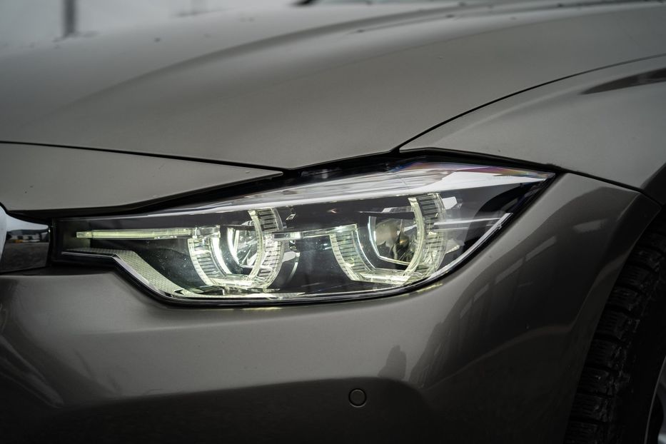 Продам BMW 328 D 2017 года в Черновцах