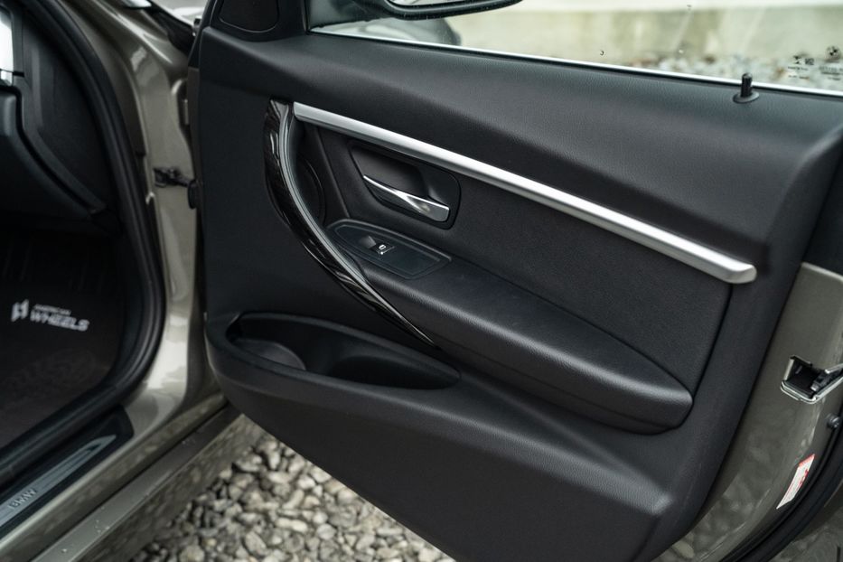 Продам BMW 328 D 2017 года в Черновцах