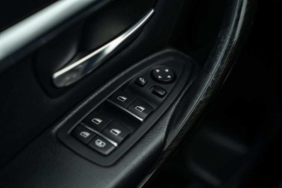 Продам BMW 328 D 2017 года в Черновцах