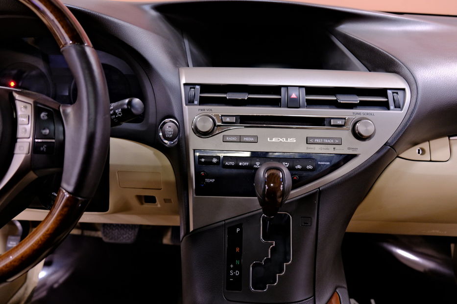 Продам Lexus RX 350 2014 года в Одессе