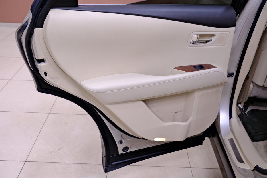 Продам Lexus RX 350 2014 года в Одессе