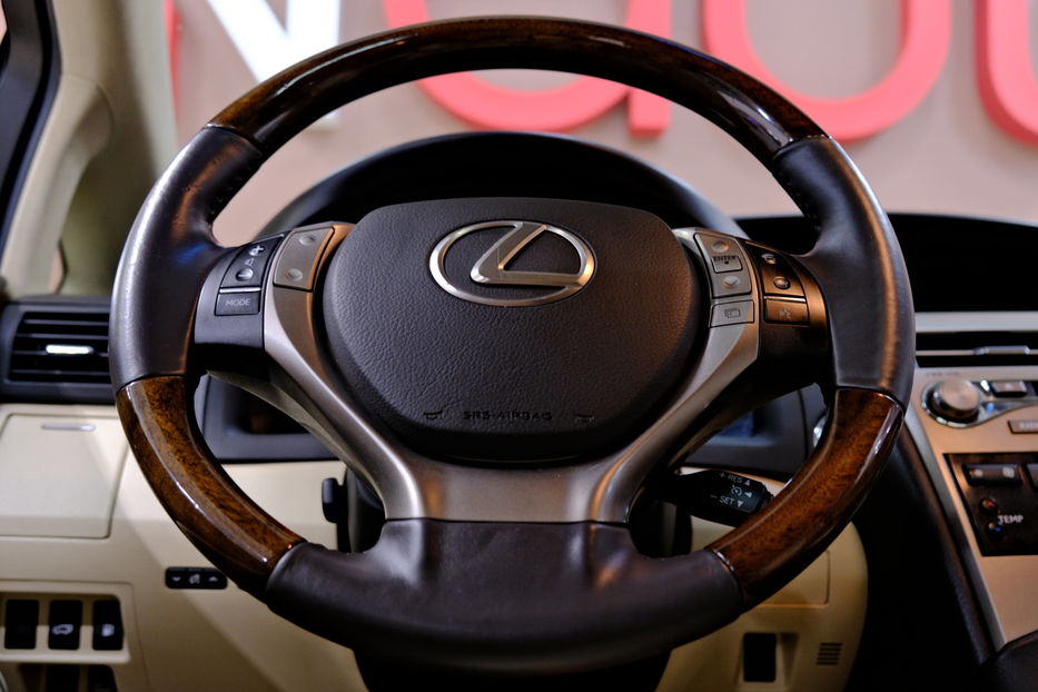 Продам Lexus RX 350 2014 года в Одессе