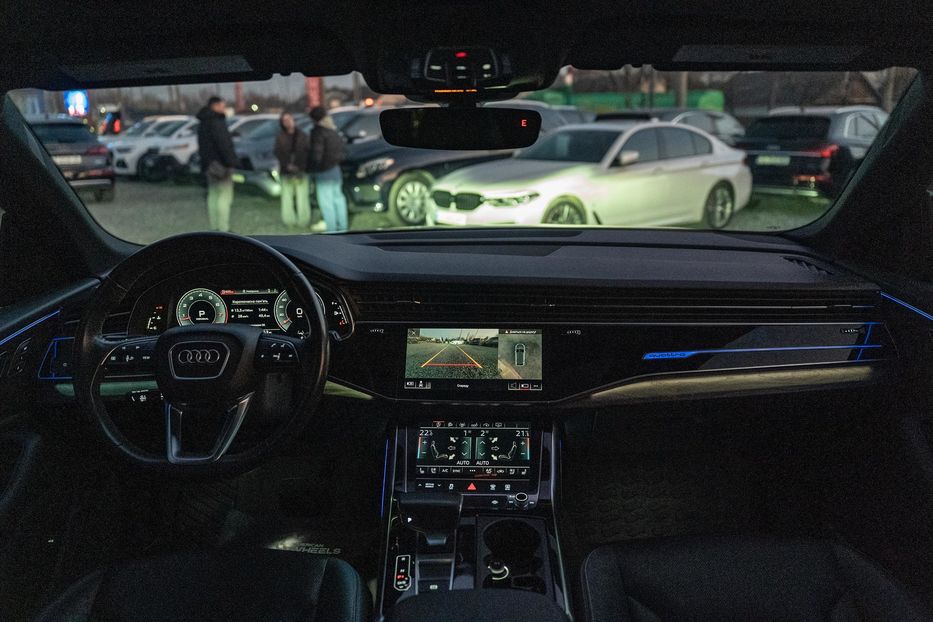 Продам Audi Q8 2019 года в Черновцах