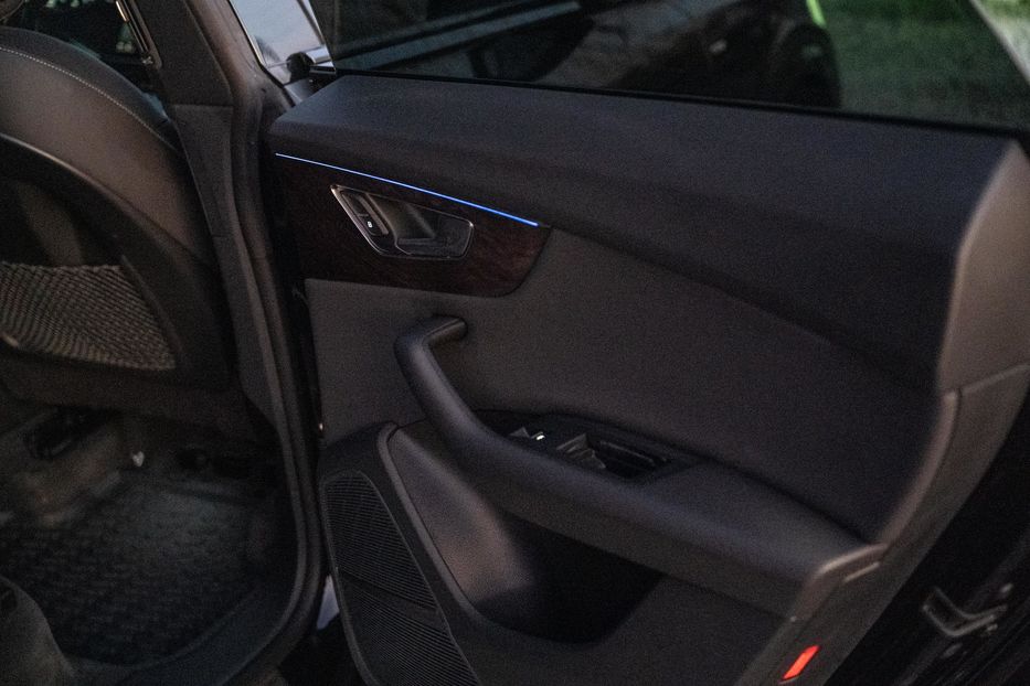 Продам Audi Q8 2019 года в Черновцах