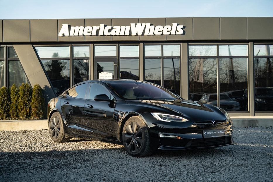 Продам Tesla Model S Long Range Dual Motor 2021 года в Черновцах