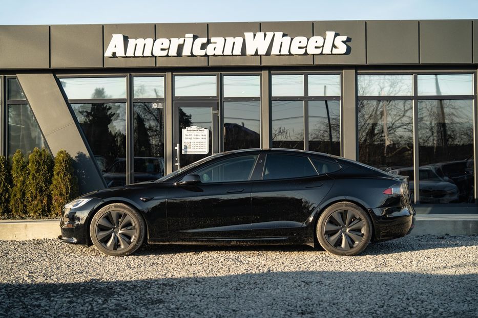 Продам Tesla Model S Long Range Dual Motor 2021 года в Черновцах