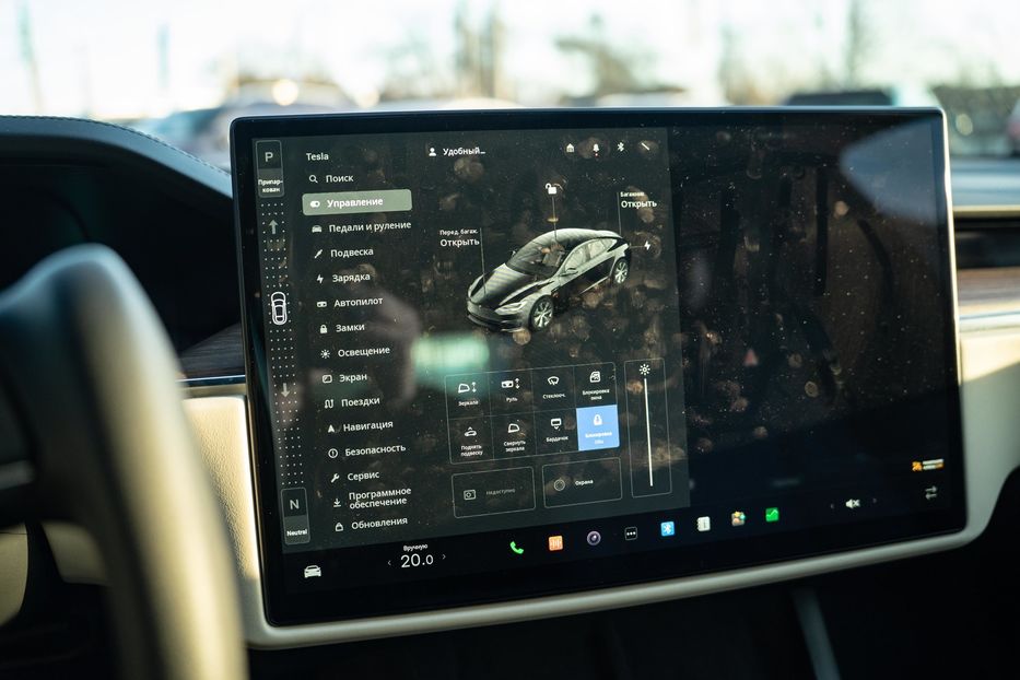 Продам Tesla Model S Long Range Dual Motor 2021 года в Черновцах