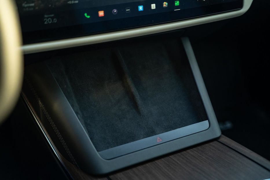 Продам Tesla Model S Long Range Dual Motor 2021 года в Черновцах