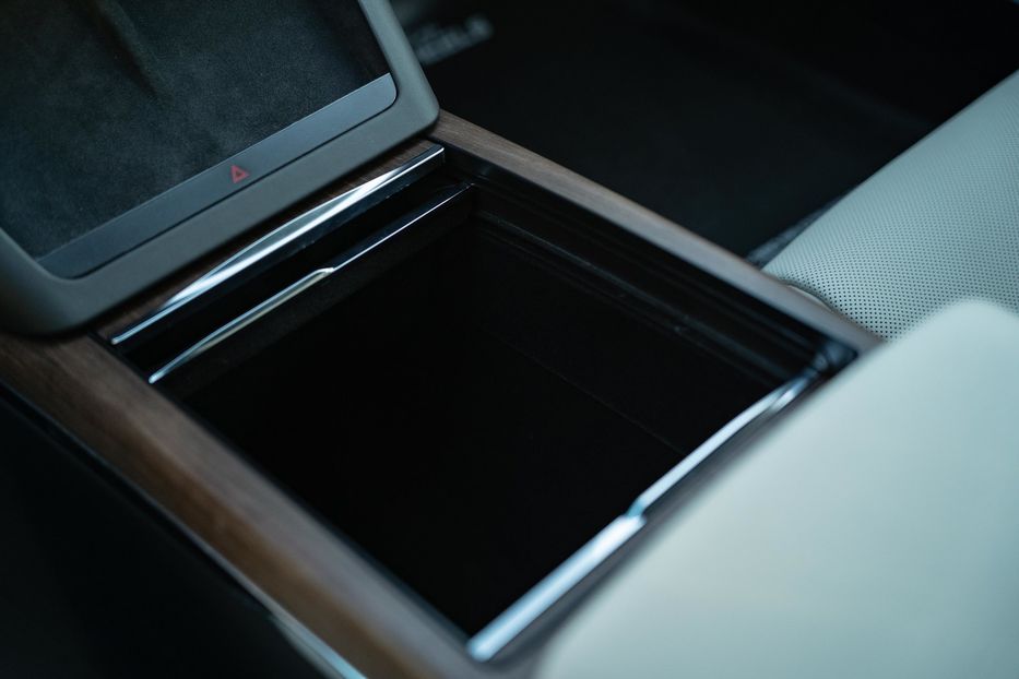 Продам Tesla Model S Long Range Dual Motor 2021 года в Черновцах